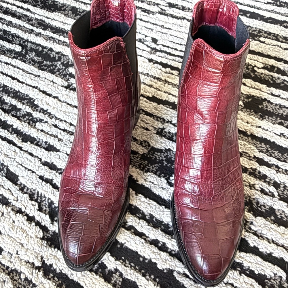 Burgundy Croc-Embossed Leather Boots size 38